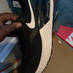 black and white nike air max 90 