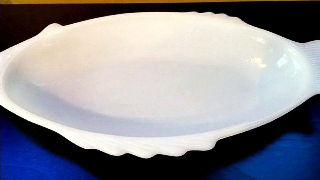 Milk Glass Fish Plater Microwave Over Safe