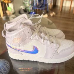 $70 Air Jordan IM4420-500 Size 3Y Girl NEW NUEVOS