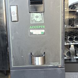 Bill Breaker. Ones Fives Tens. Twenties 