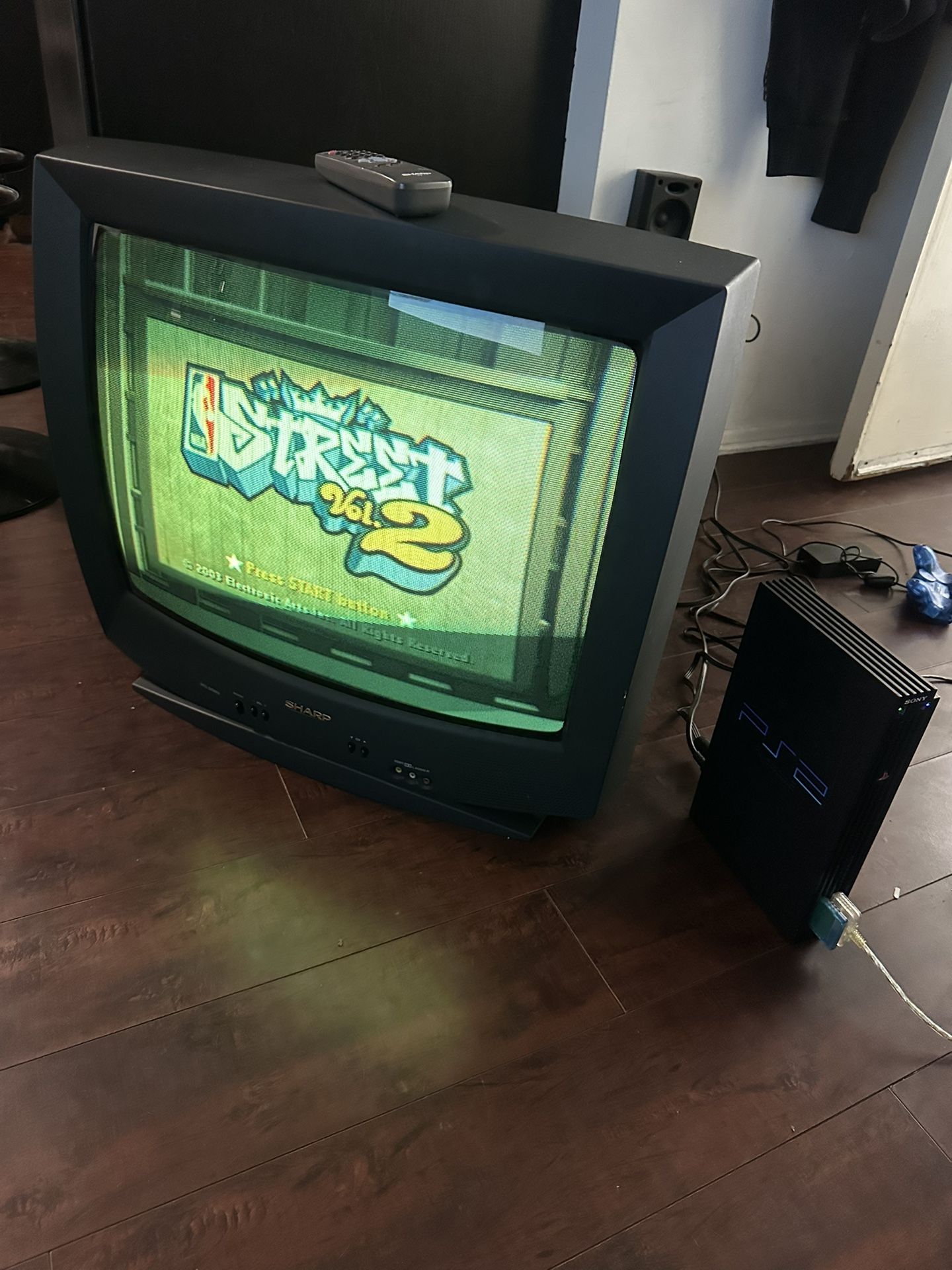 25 Inch Sharp 25K-S100 CRT Gaming TV