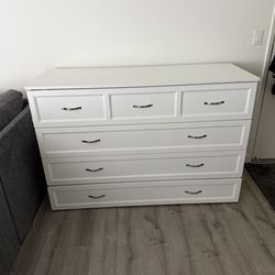 Queen size Murphy bed w/ 6” mattress and extra hardware