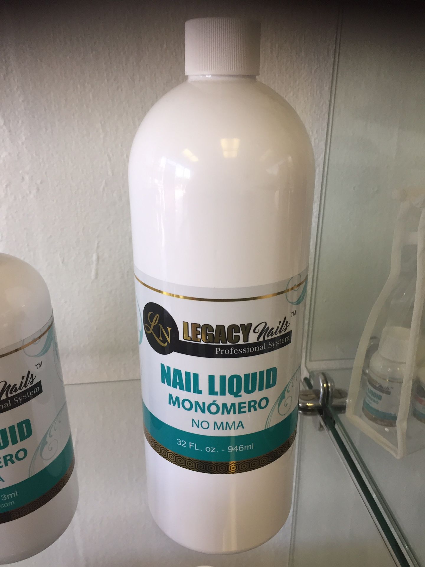 Nail liquid 32oz