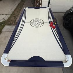 Air Hockey Table 