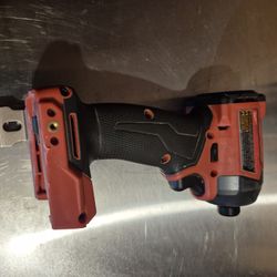 Milwaukee 1/4" Impact Slightly Used (No Battery)