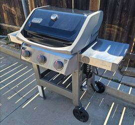 Weber Spirit II E-310 Grill