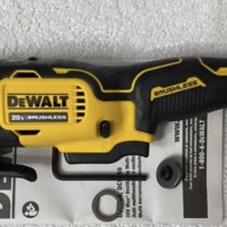 Dewalt ATOMIC 20V MAX Cordless Brushless Oscillating Multi Tool (Tool Only)