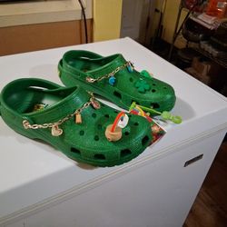 Crocs Unisex Lucky Charms Men's Size 12 Brand New 