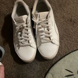 Puma Sneakers