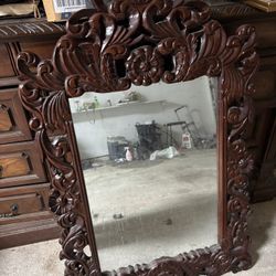 Pictures And Mirror
