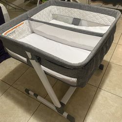 Double Twin Bassinet