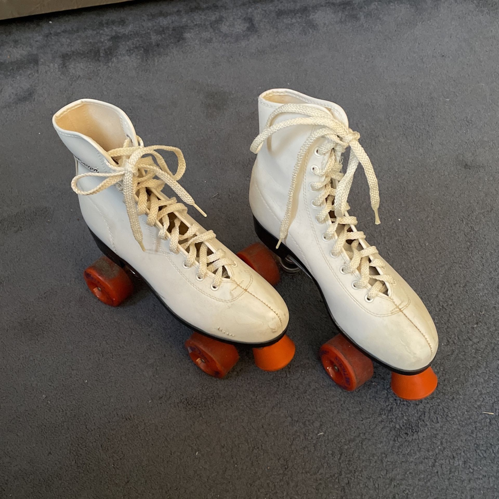 MacGregor Skates