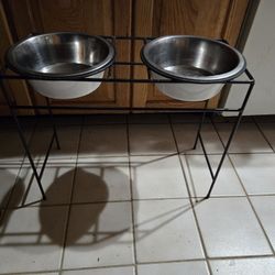 LARGE Wrought Iron  DOG BOWLS AND  STAND 18" TALL 