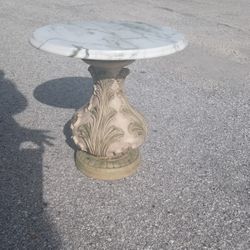 Small Marble Top Table, Pineapple Base