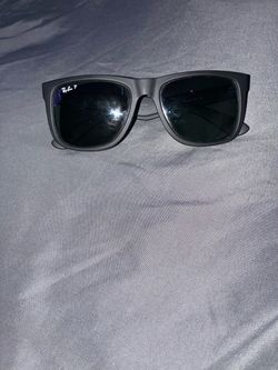 Ray-Ban Polarized Sunglasses Matte Black Frame