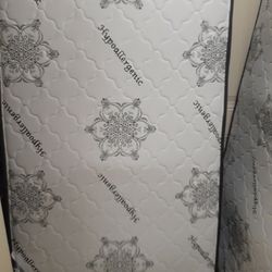 Twin mattress 