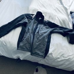 North Face Jacket - (Large)