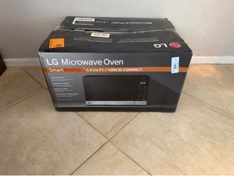 NEW LG Microwave