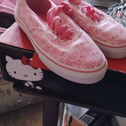 Tenis shoes,  Hello kity Vans