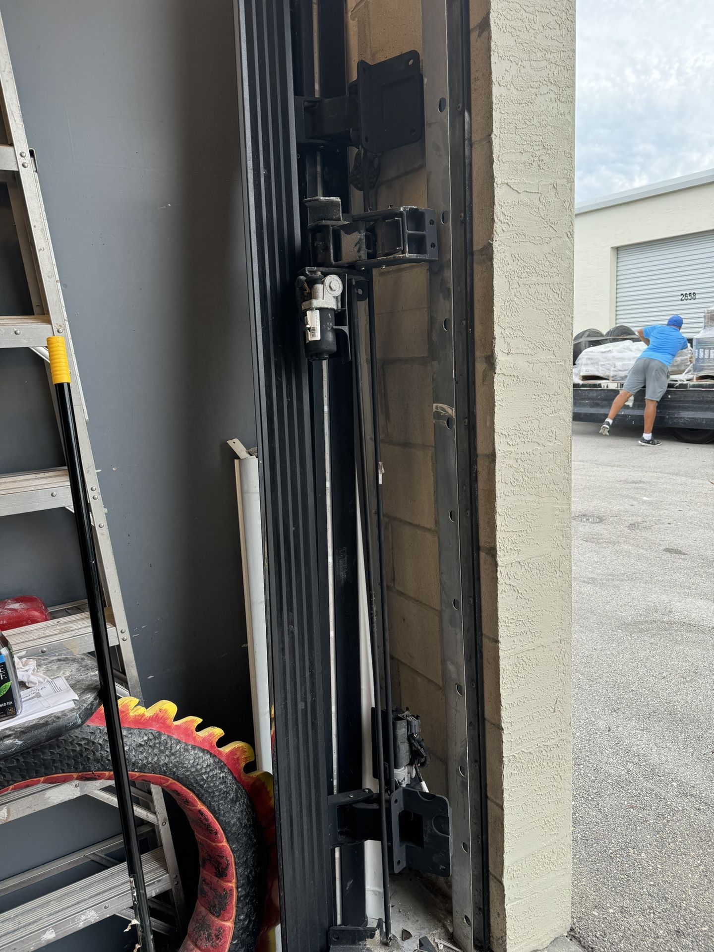 22 GMC 3500 Auto Running Boards