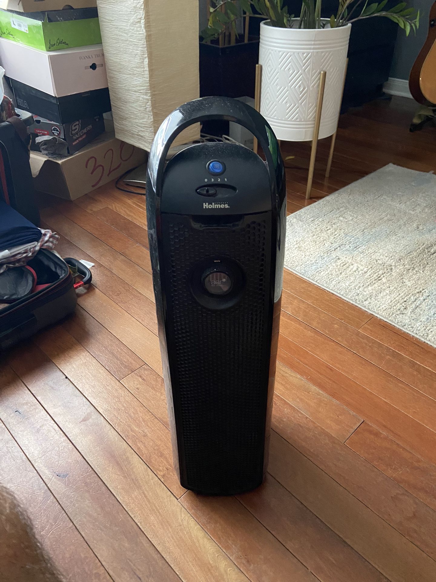 Holmes HAP 9423 Air Purifier