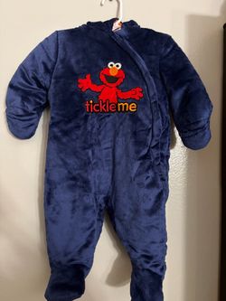 rare Elmo’s warm onsie