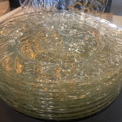 (11)Grapes Clear Glass Dinner Plates 10 and 3/8