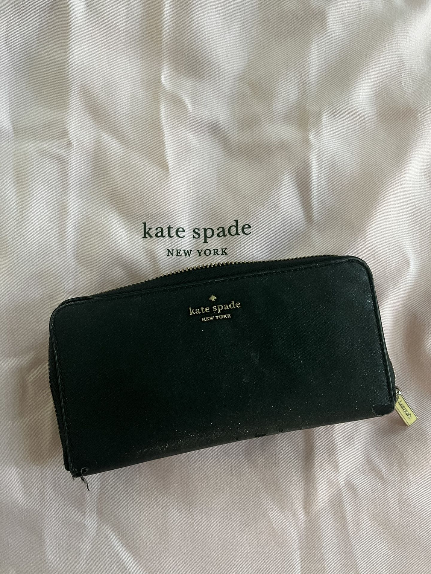 Kate Spade Zip Around Wallet