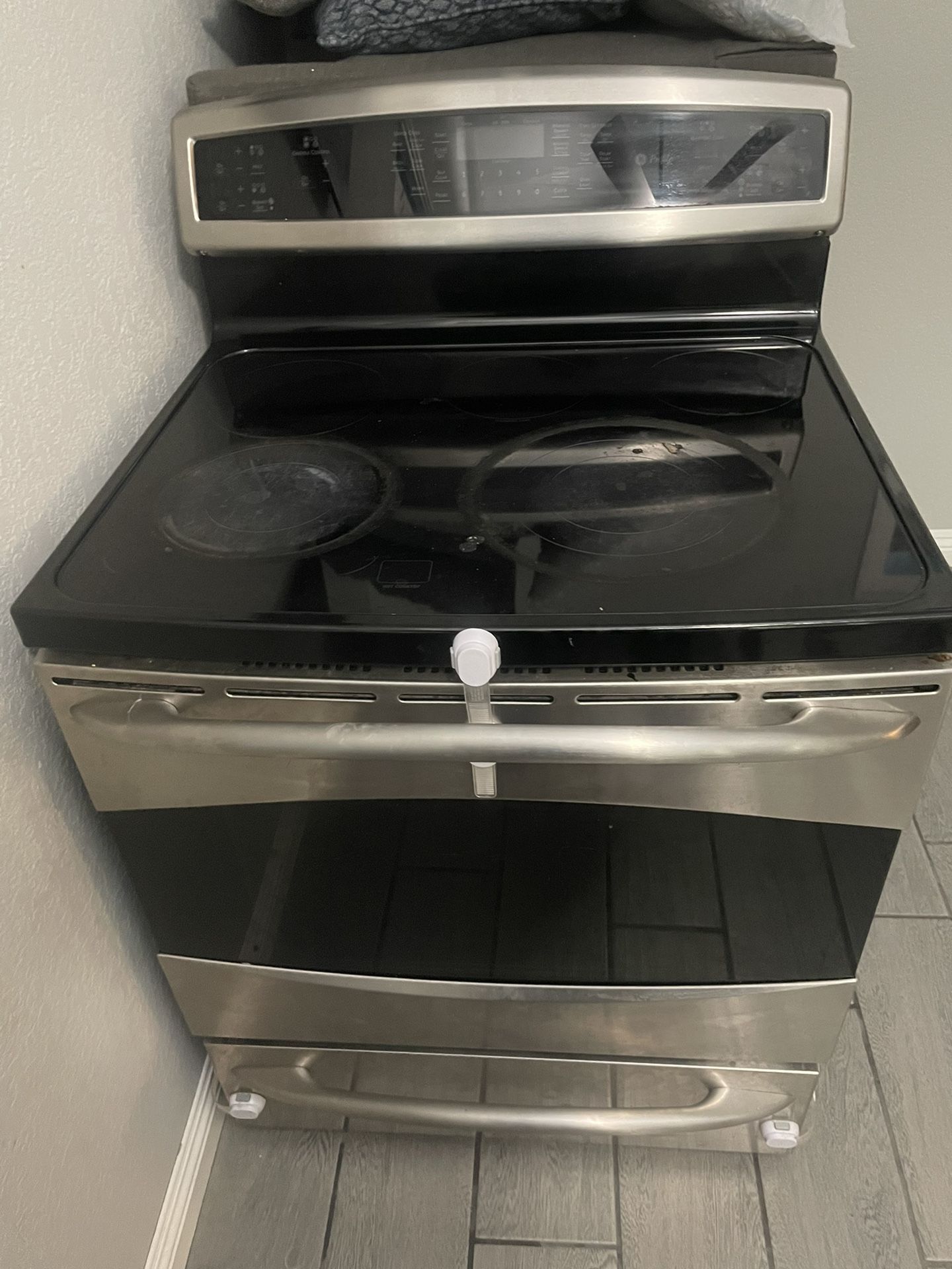 Electric Stove