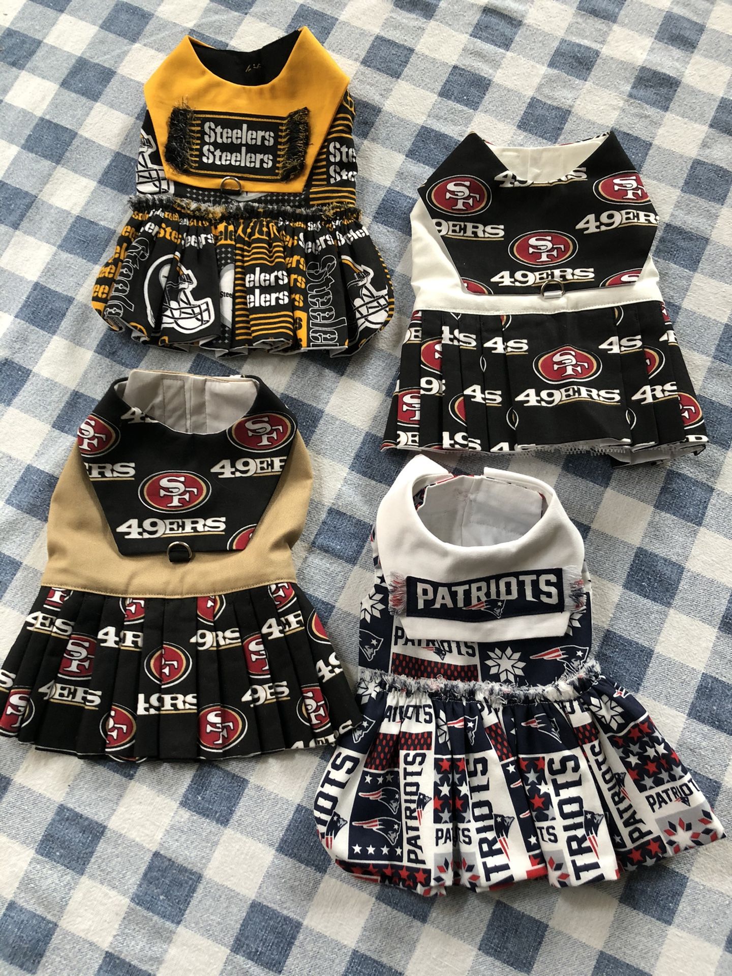 Dog outfit (5 pounds or so) - 49ers, Patriots, Steelers - Hand sewn