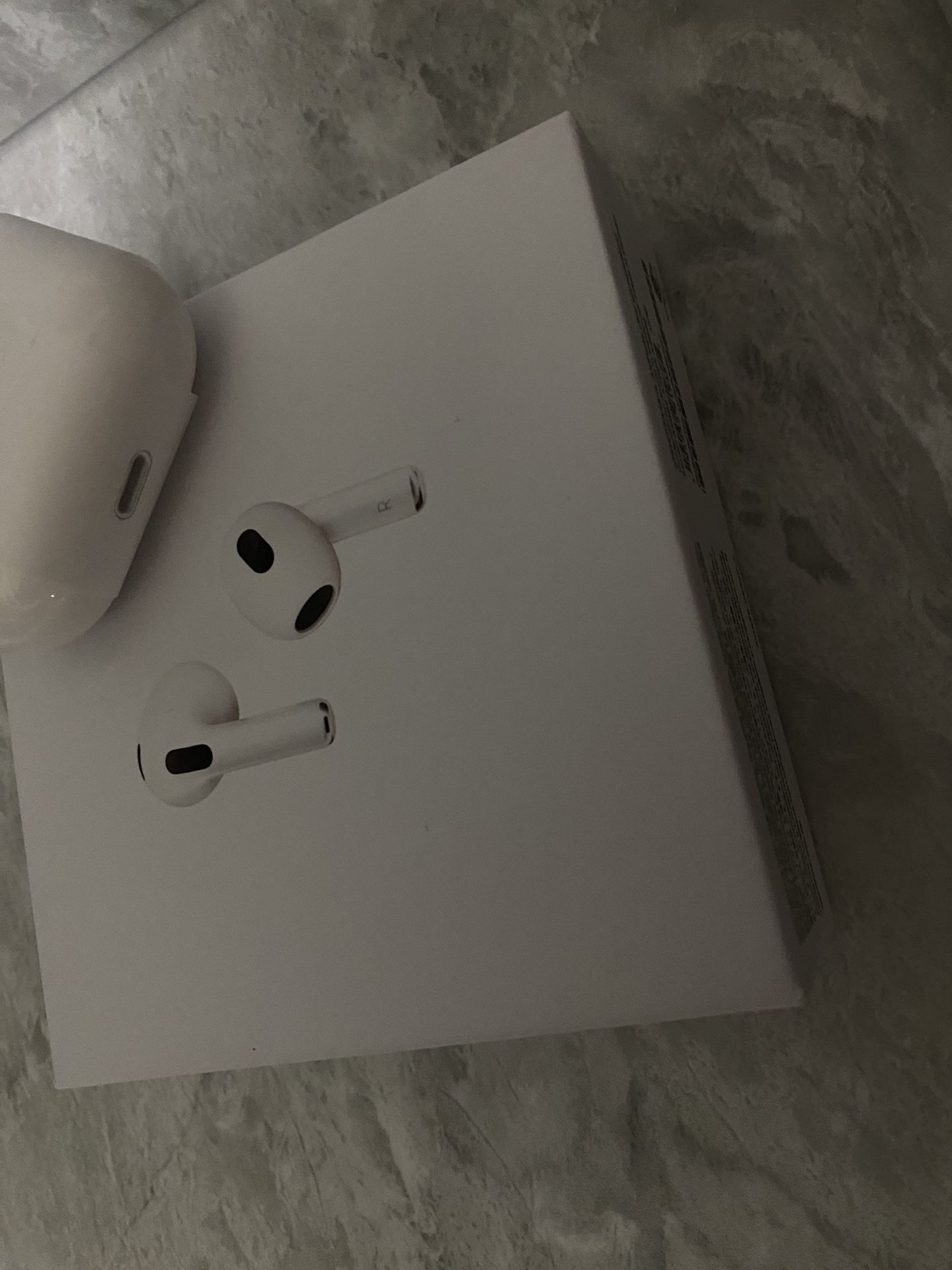 Wireless Earbuds/apods Generation 3rd Pros