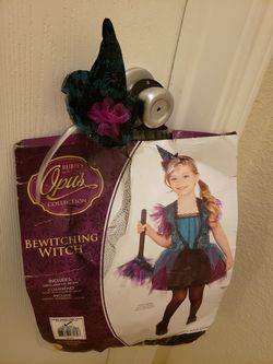 Witch costume