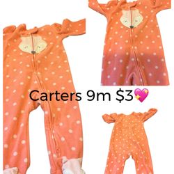 CARTERS 9 MONTHS GREAT CONDITION 💖💖M3