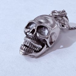 Sterling Silver Skull Pendant with Moving Jaw 