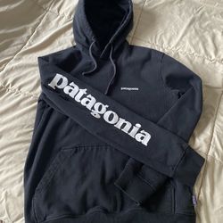 Black Patagonia Hoodie Small - Used - Great Condition 
