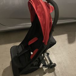 Lightweight Travel Stroller - Compact Umbrella Stroller For Airplane, One-Hand Folding Baby Stroller, Newborn Infant Stroller (Red)