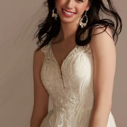 Wedding dress Princess Beauty Size 24