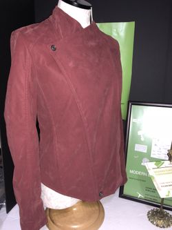 New Dolce Vita Leather jacket size S-M very nice