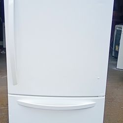 Very clean! White LG freezer-On-Bottom Refrigerator!