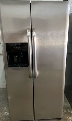 33 wide side by side Refrigerator