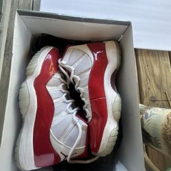 Size 10 Cherrys