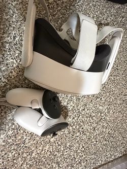 Meta Quest 2 VR Headset with Controllers