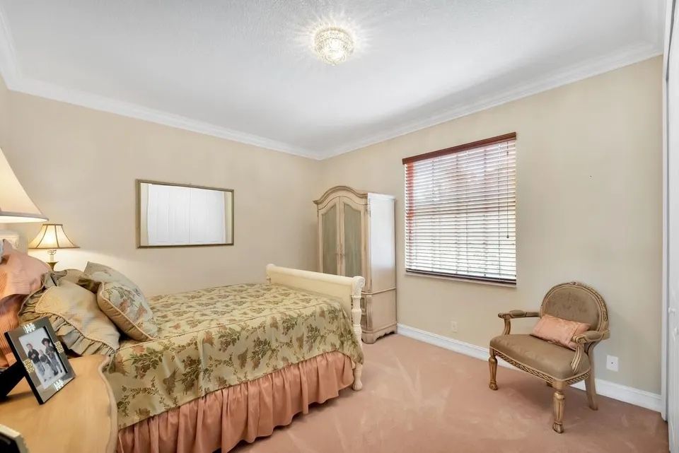 Free Furniture East Boynton Beach for Sale in Boynton Beach, FL OfferUp