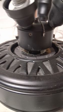 Ceiling Fan w/ Reversible Blades - black/wood