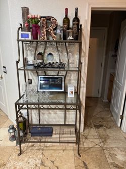 Metal Wine/Bakers Rack