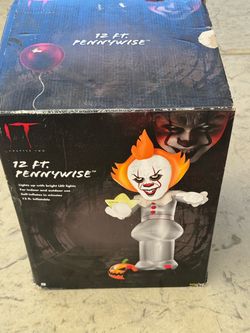 IT Chapter Two 12 Ft Pennywise Inflatable