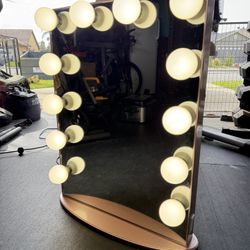 Impressions Vanity Mirror XL