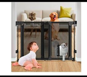 28"-43" Baby Gate With Pet Door