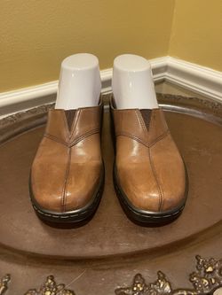 Women’s Naturalizer Mules