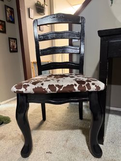 Cow print vanity chair